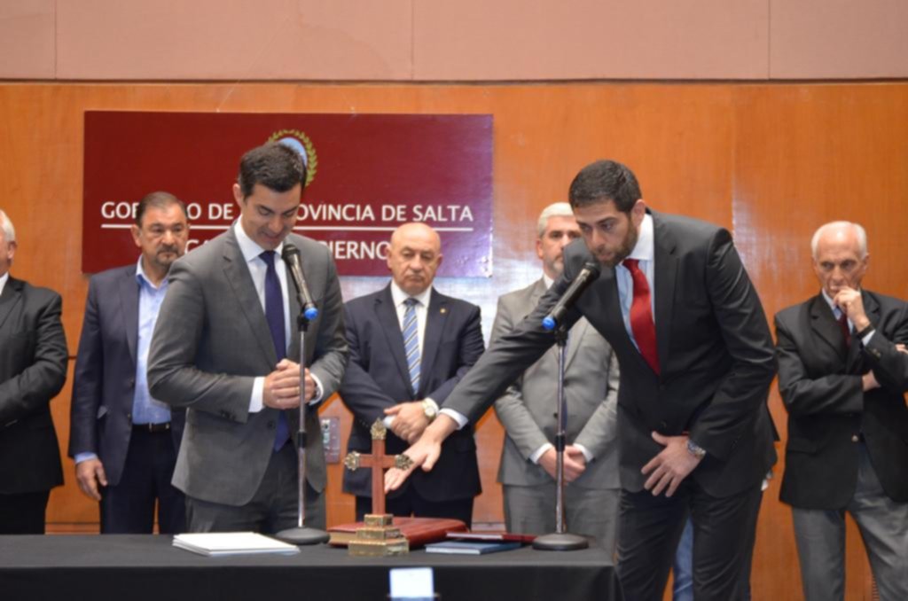 Gobernadores de la oposición fueron a la Corte contra Nación por el IVA y Ganancias
