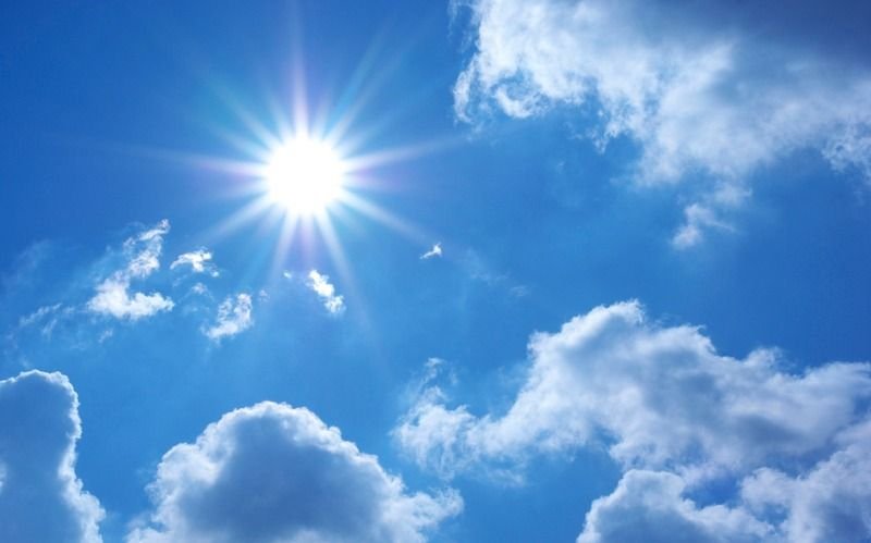 Martes que parece primavera, con nubes pero agradable 