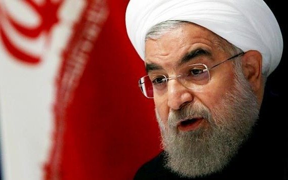 Irán condiciona un diálogo con EE.UU a que levante "todas las sanciones"