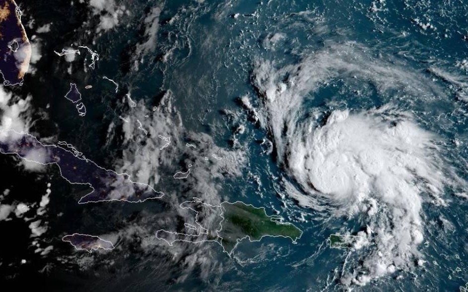 El huracán Dorian avanza hacia Florida y se convierte en una creciente amenaza