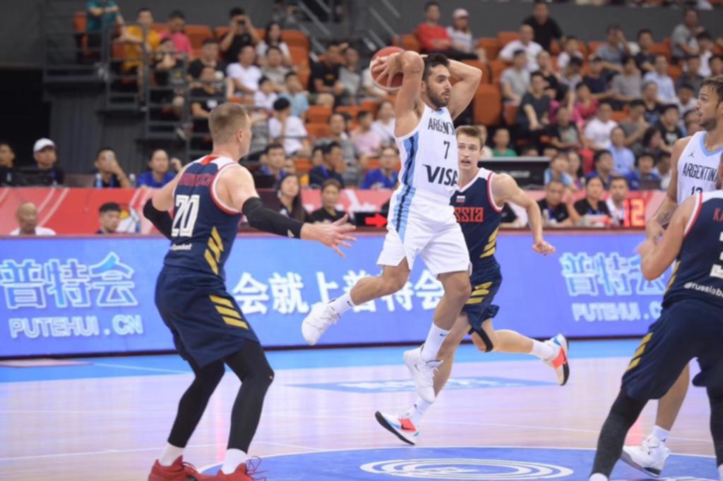 Argentina pone primera en China y pese a las dudas, Facu Campazzo va de titular