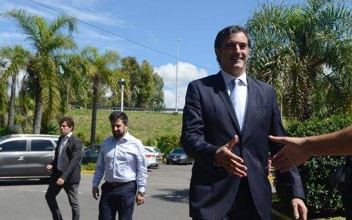 Bullrich: "Si tenemos que entregar el poder, que sea con un país en paz y con estabilidad"