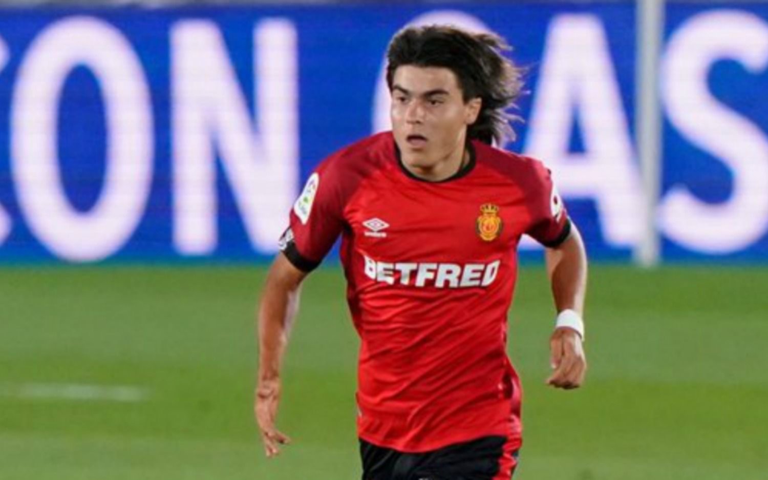 Luka Romero, el "nuevo Messi" que sueña jugar junto a su ídolo