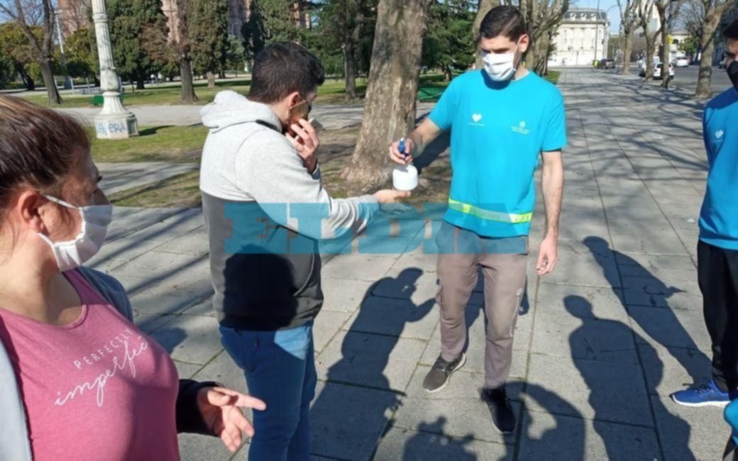 Garro afirmó que las salidas saludables "han funcionado muy bien" y habló de la ocupación de camas