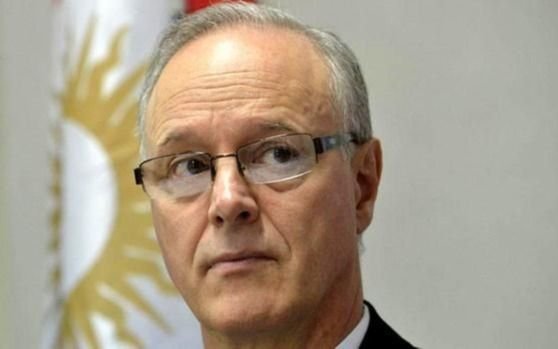 Gollan: el decreto que prohíbe reuniones sociales "es un llamado a la conciencia" de la gente