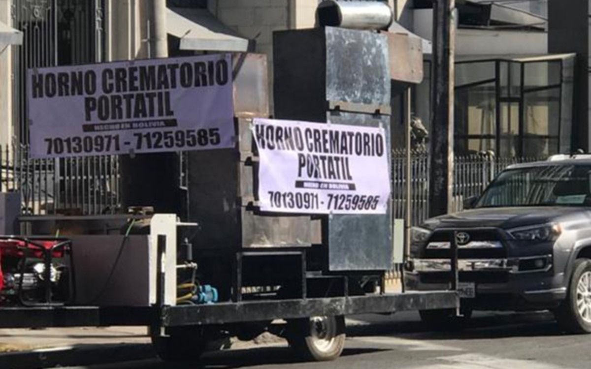 En Bolivia fabrican hornos crematorios móviles por la pandemia 