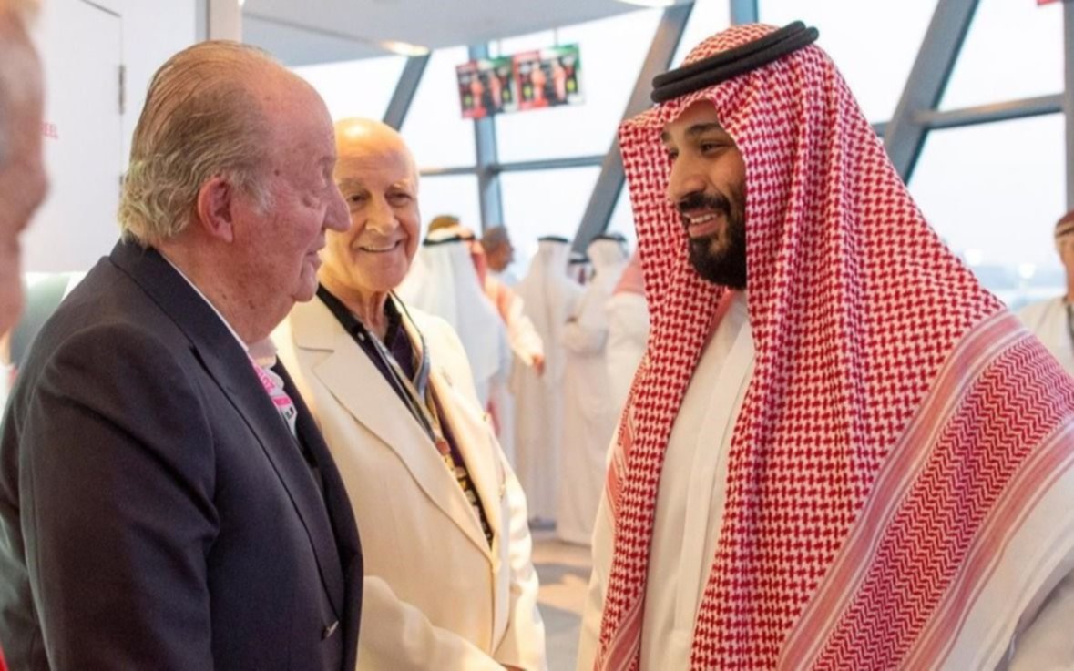 Misterio por el paradero del rey Juan Carlos: ahora apuntan a lujoso hotel en Emiratos Árabes 