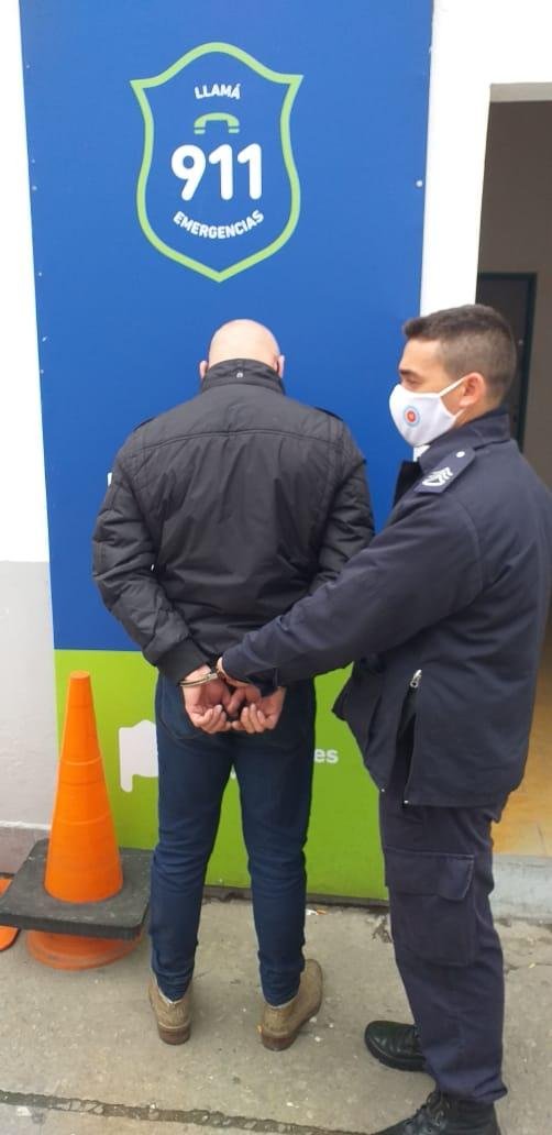Un ex penitenciario, detenido en el Centro por violencia de género