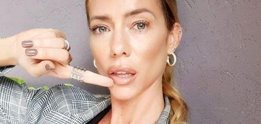 El drama de Nicole, enferma, y al cuidado de sus hijas