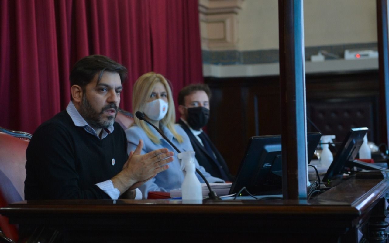 Bianco presentó el tercer informe ante la Comisión Bicameral
