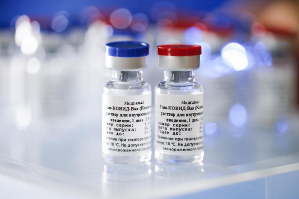 Rusia dice que tiene la vacuna, pero el anuncio genera dudas