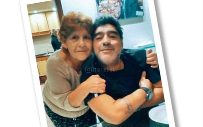 Sentidas palabras de Maradona a su hermana tras la muerte de su marido por coronavirus