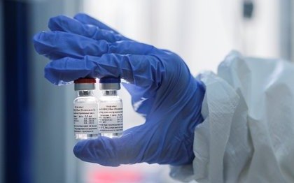 Rusia comenzó a producir este sábado su vacuna contra el coronavirus