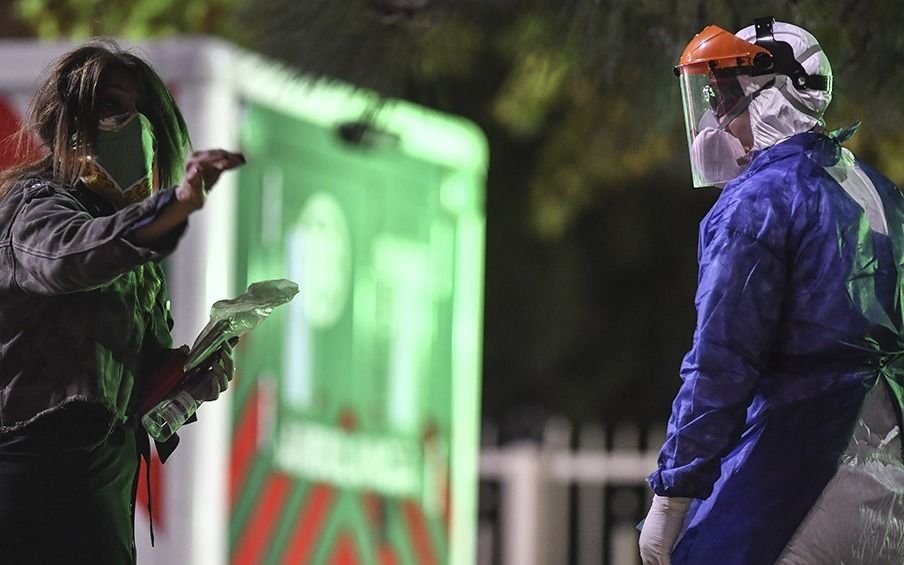 Hubo 110 muertes y 6.663 nuevos contagios de COVID-19 en Argentina 
