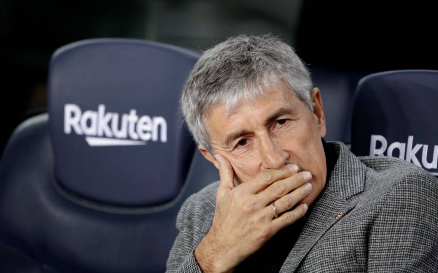 Setién dejó de ser el técnico del Barcelona y en España aseguran que Messi, por ahora, no se irá
