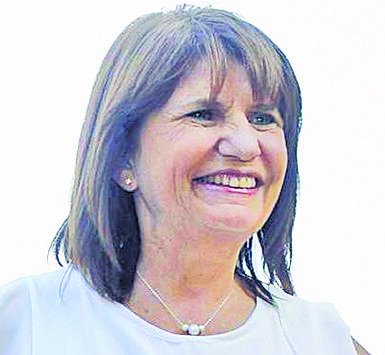 Patricia Bullrich criticó la primera medida de la comisión de expertos: “Es para Cristina”