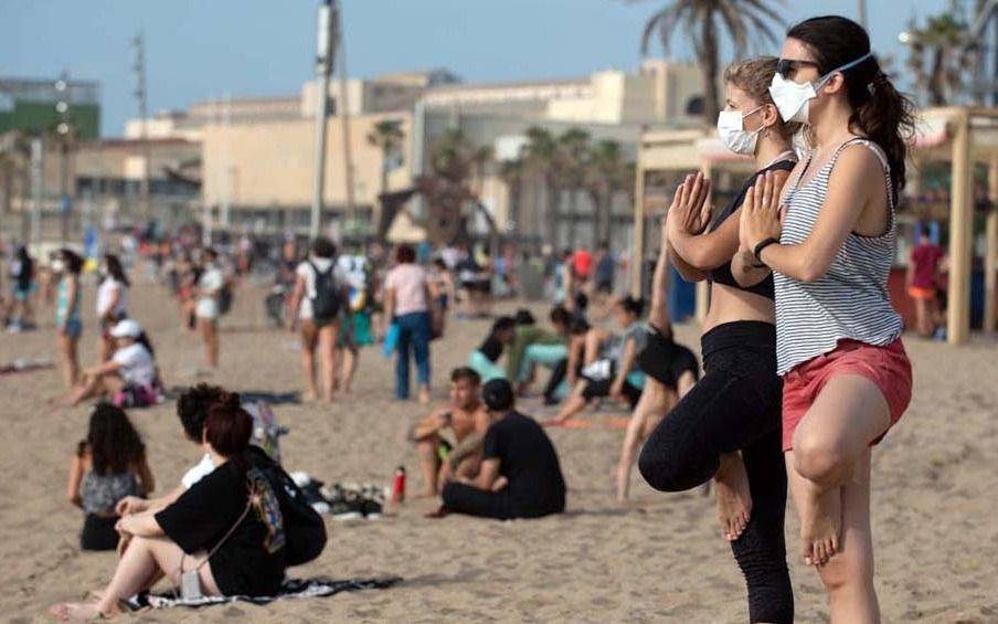 Rebrote de contagios en España: más de 16.000 casos nuevos desde el viernes