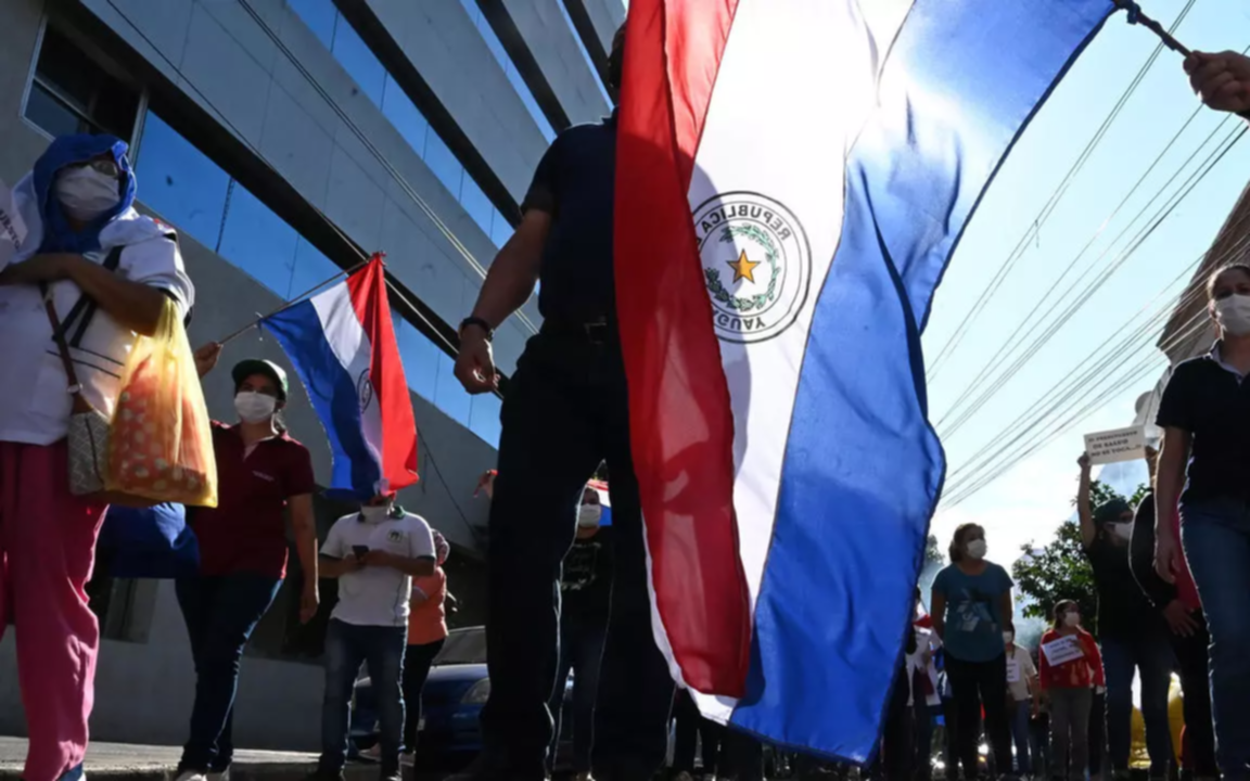 Paraguay en alerta por el COVID-19: médicos advierten ascenso de la curva y un sistema de salud que tambalea
