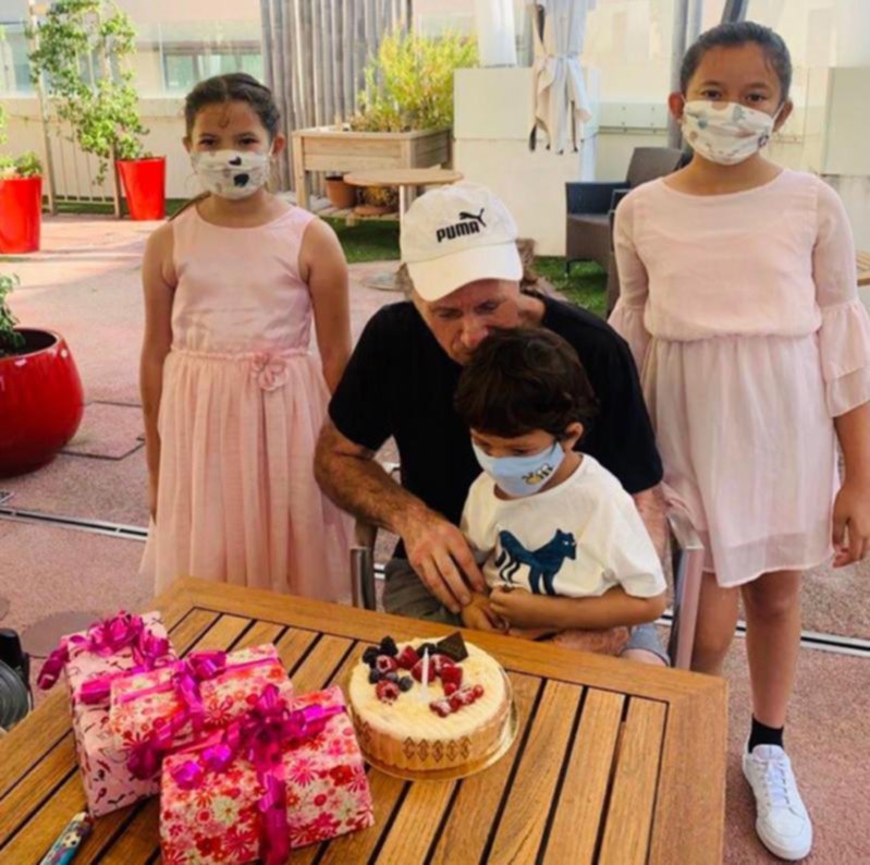 Vilas: un festejo íntimo con la familia y saludos por las redes