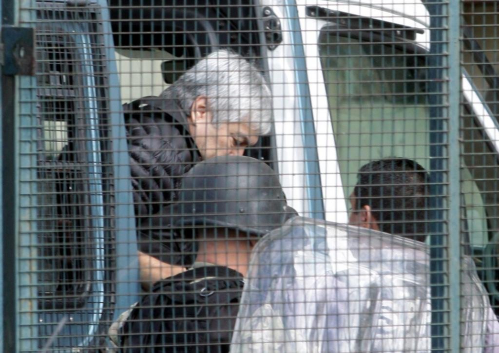 Ordenan reducir la fianza de $628 millones que le habían impuesto a Báez