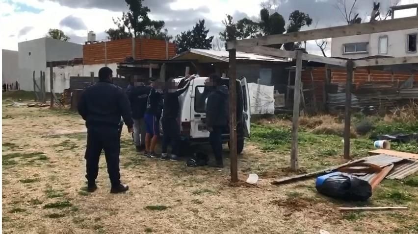 Cinco detenidos tras un intento de toma de tierras en un predio de 526, entre 141 y 142