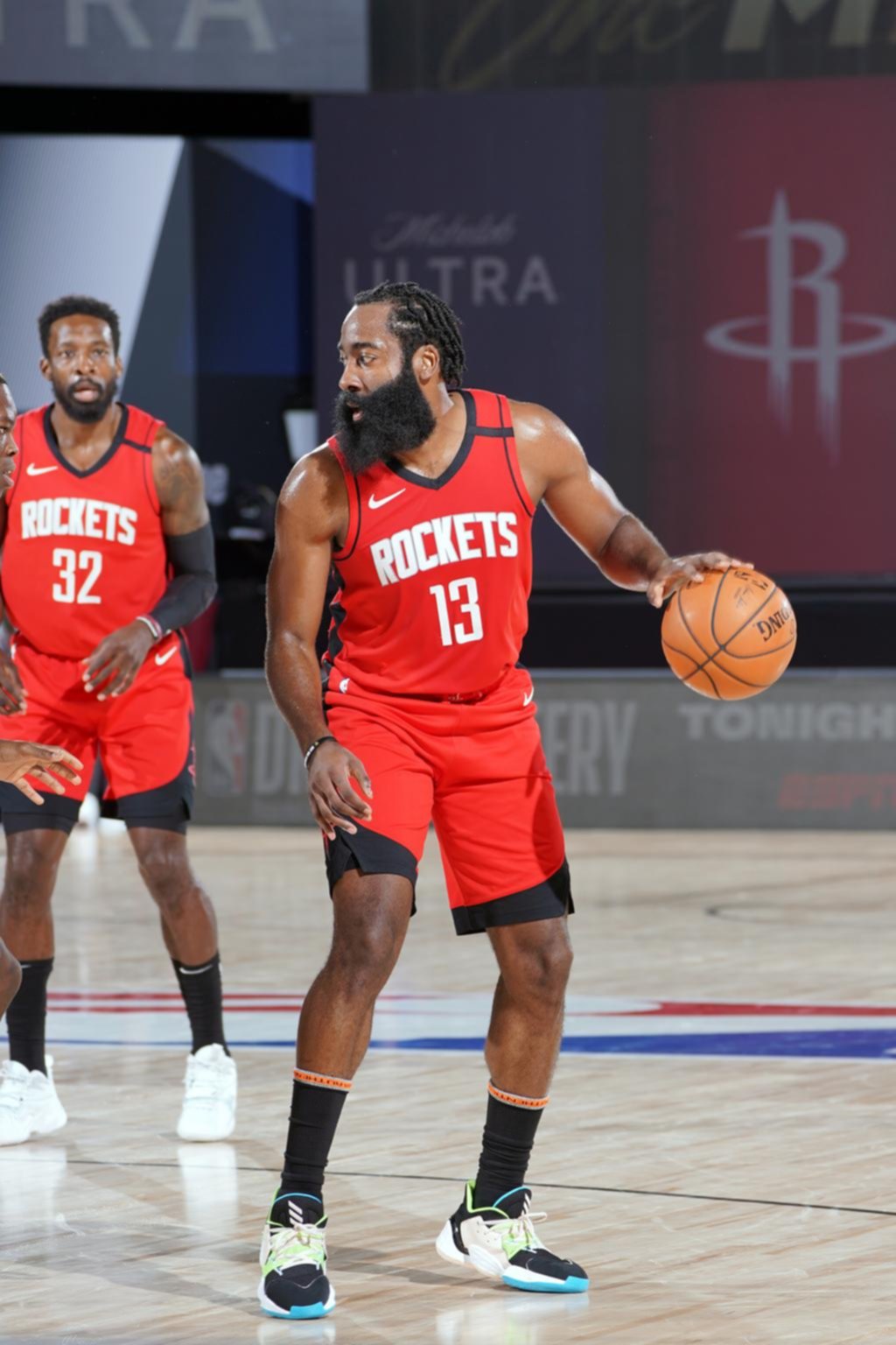 Houston volvió a ganar y se adelanta en el complicado Oeste