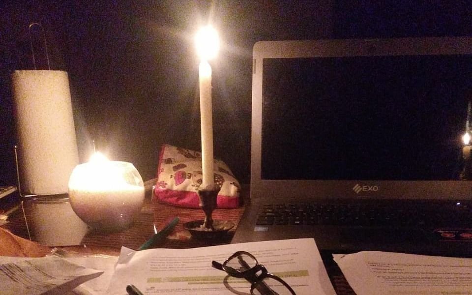 Desde la mañana un corte de luz afecta a vecinos de El Mondongo