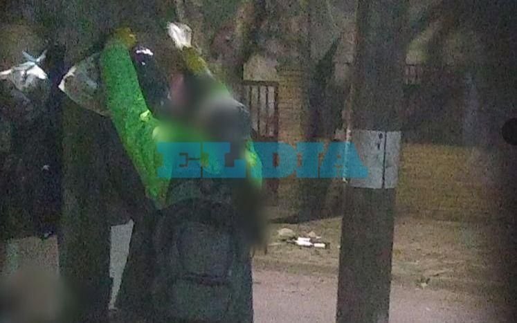 Vecinos de 15, entre 70 y 71, se quejan por los métodos que aplican los recolectores