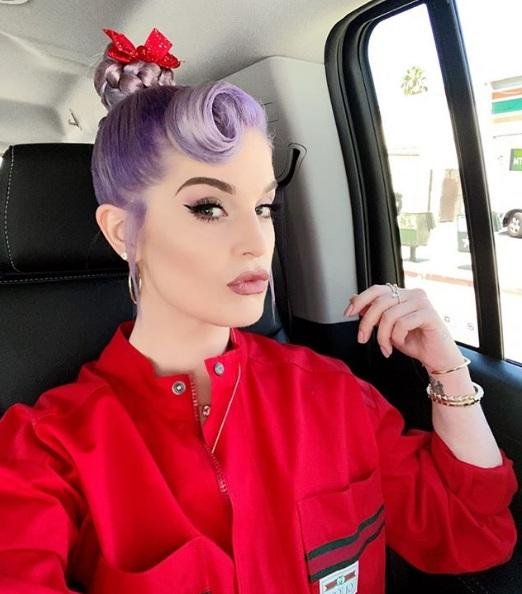 Cómo hizo Kelly Osbourne, hija del legendario Ozzy, para cambiar su figura
