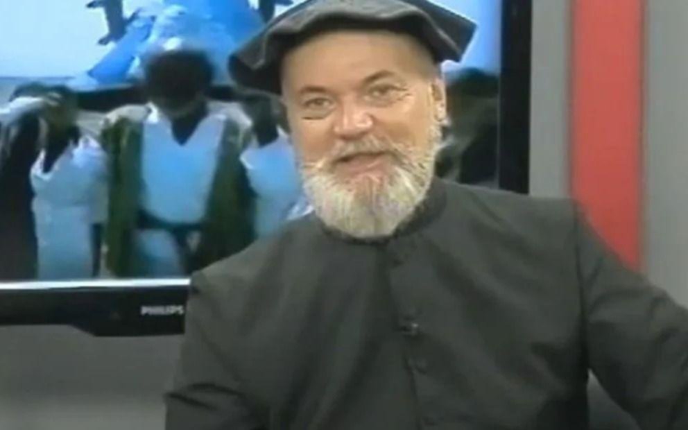 El arzobispo platense pidió que el cura denunciado no esté cerca de menores