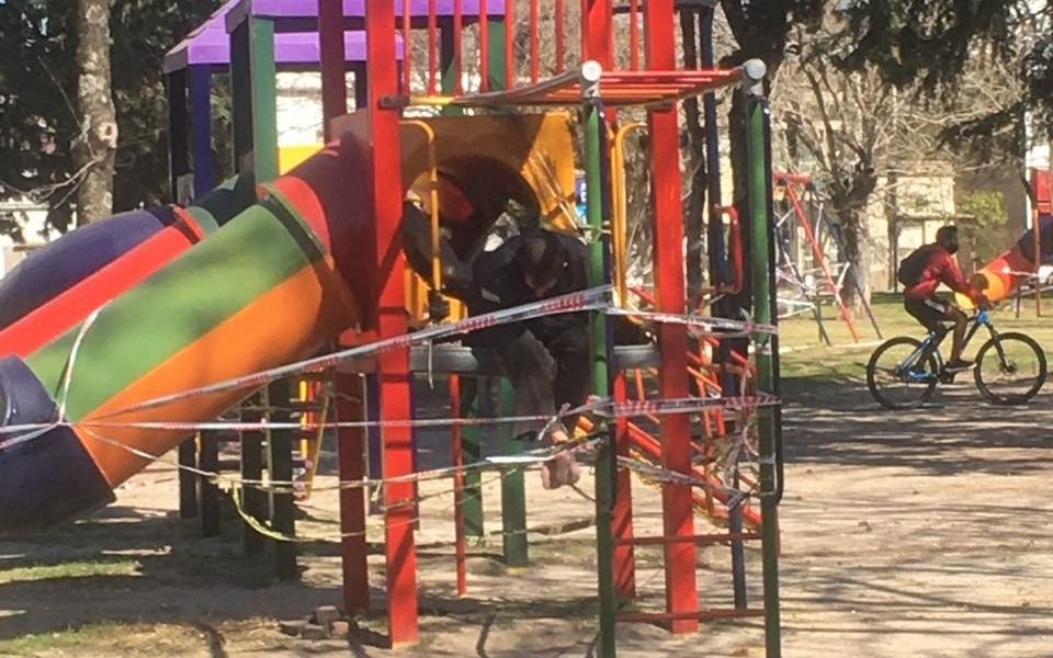 Planteos vecinales por personas viviendo en situación de calle en distintos puntos de la Ciudad