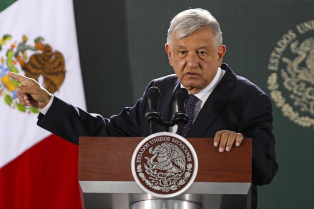 Los escándalos de corrupción salpican al poder en México