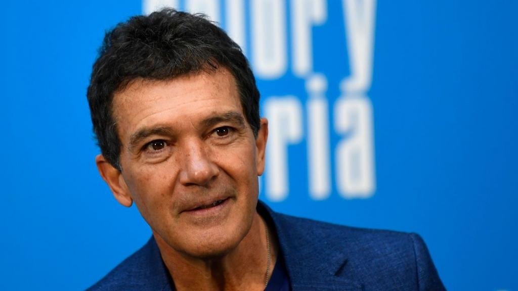 “Estoy curado”: Banderas superó el coronavirus