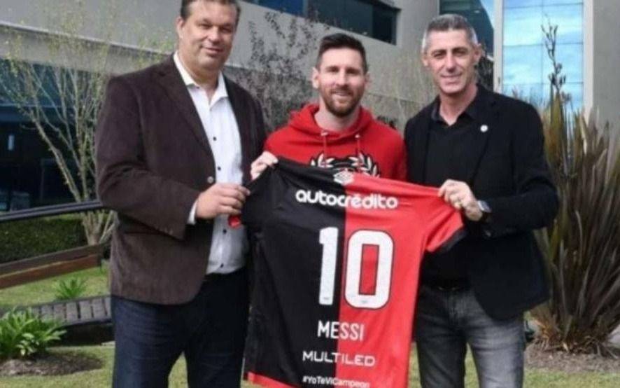 Medios catalanes siembran sospechas de una reunión entre Messi y Newell's que sucedió en marzo