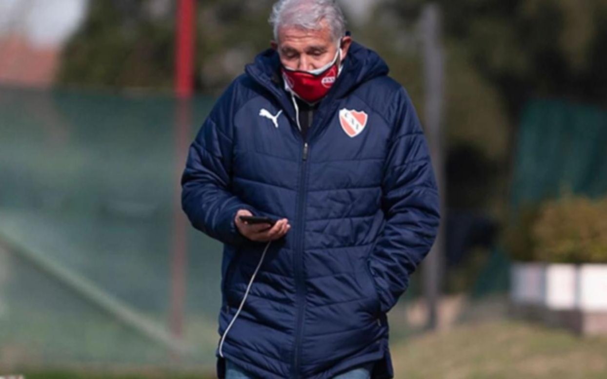 El Rojo informó que Burruchaga dio positivo de Covid-19: "Pasará rápido esto"
