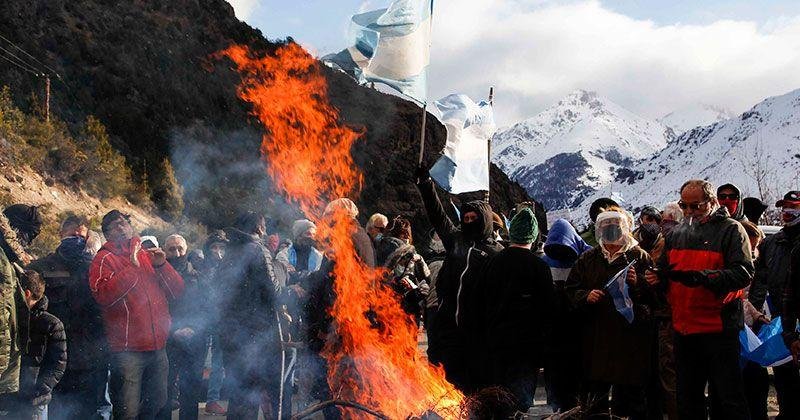 Toma de tierras en el Sur: denuncian a vecinos