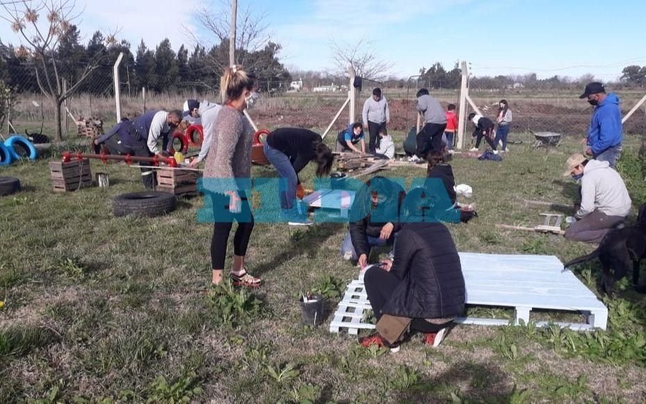 Avanza la "plaza vecinal" en el barrio El Centinela para evitar que el terreno sea usurpado