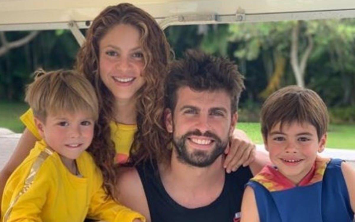 Le dijeron de todo: Piqué, en medio de la crisis, publicó fotos de sus vacaciones