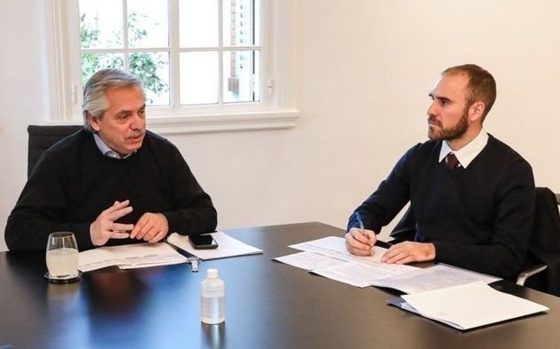 El Gobierno responde a las críticas por no tener un plan y apuesta por giro en septiembre