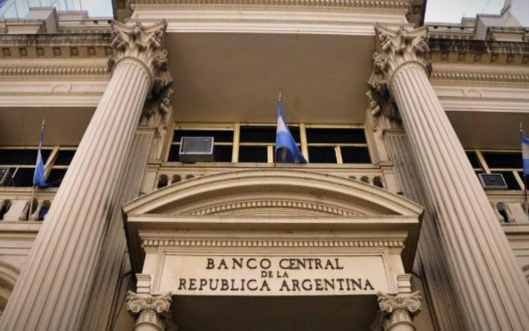 El Banco Central y un nuevo golpe contra los "coleros digitales": suspendió casi 15.000 cuentas sospechosas