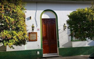 La cruel estafa con los uniformes para trabajar en el Colegio Inmaculada