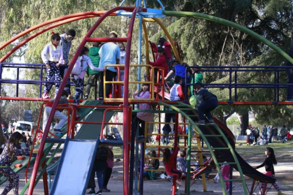 Domingo a pleno: los chicos le bajaron el telón a las vacaciones