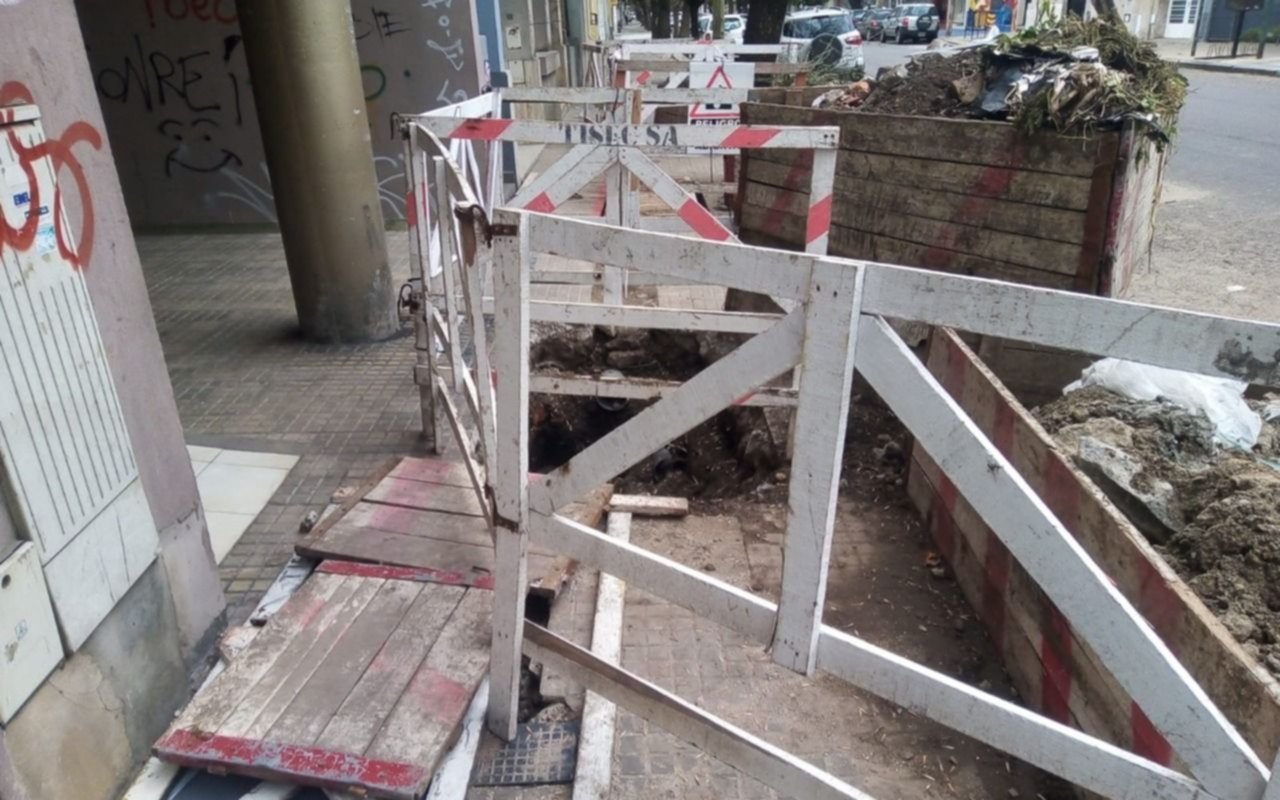 Vecinos de calle 3 y 59 denuncian un arreglo inconcluso