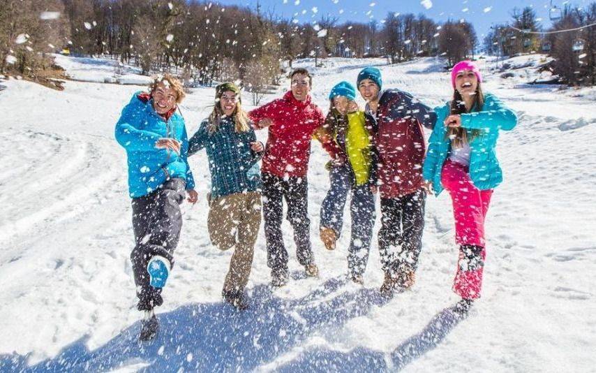 Bariloche apunta a optimizar los cuidados sanitarios para el retorno del turismo estudiantil