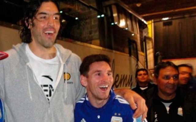 Messi también se unió a los agradecimientos a Luis Scola