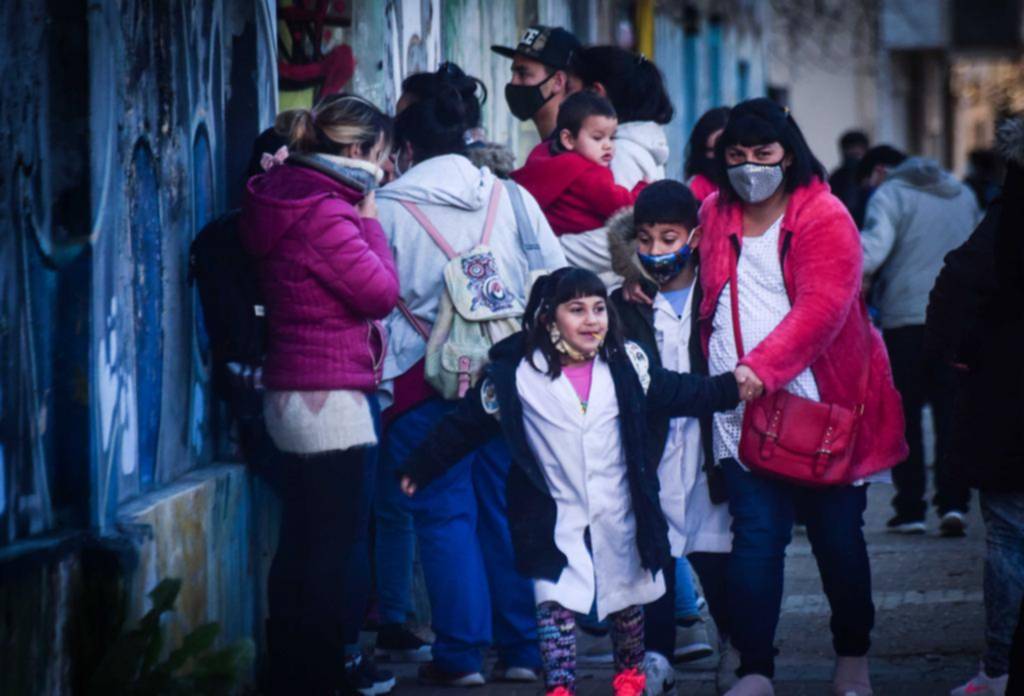 El plan de Provincia para recuperar contenidos los sábados y la propuesta de los gremios docentes