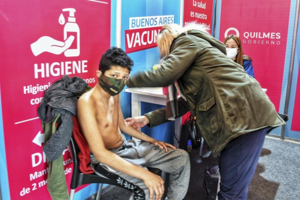 A la espera del inicio de la vacunación de los menores con riesgo en La Plata