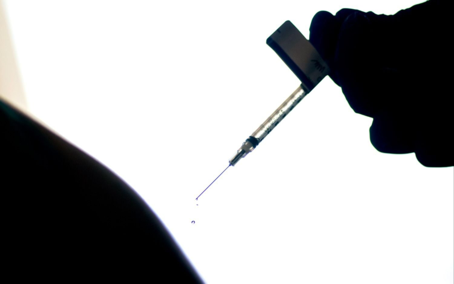 El municipio bonaerense que pedirá estar vacunados para hacer trámites oficiales