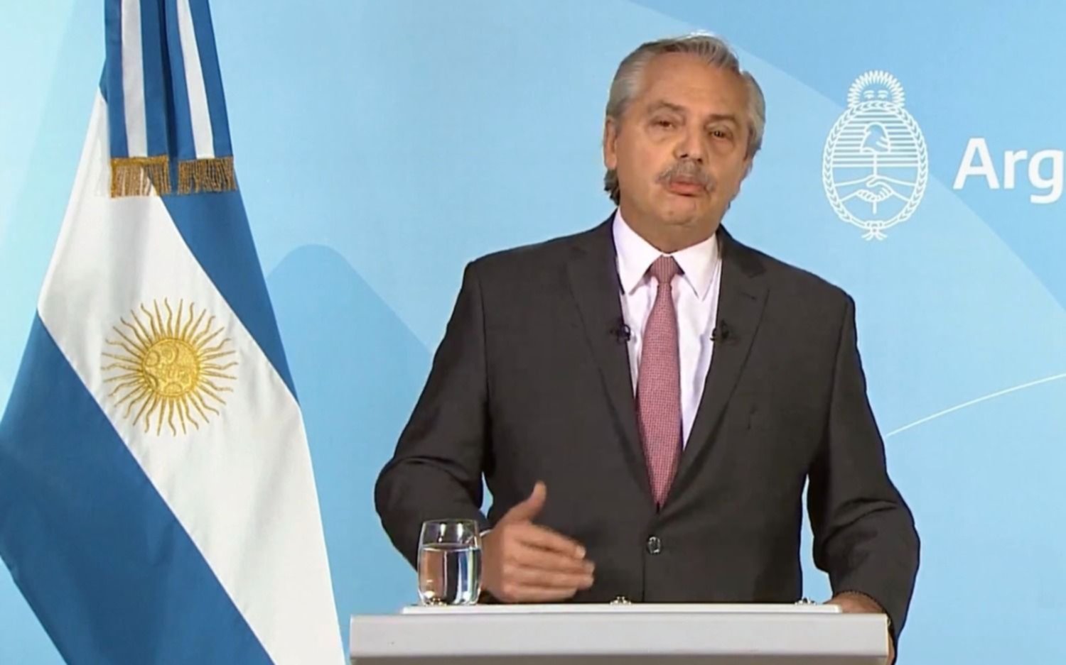El Presidente anunció próximas "aperturas progresivas y sostenidas"