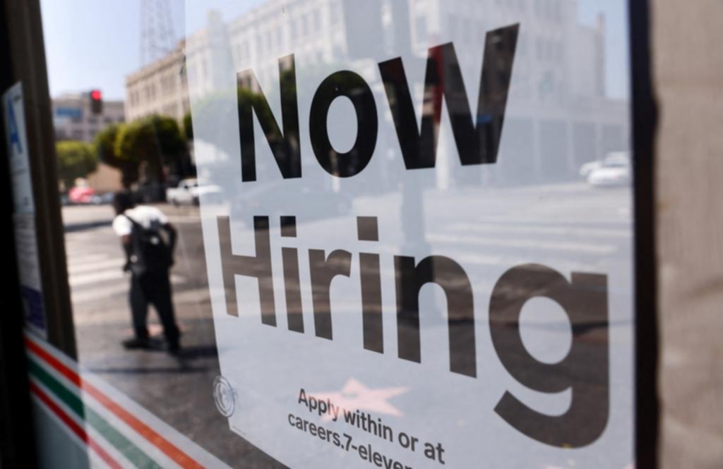 El empleo aprovechó el verano y subió en EE UU